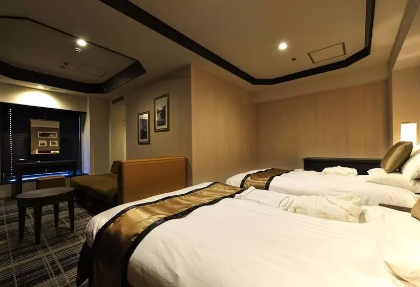 酒店 The Italia Ken