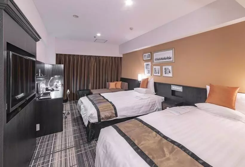 酒店 The Italia Ken