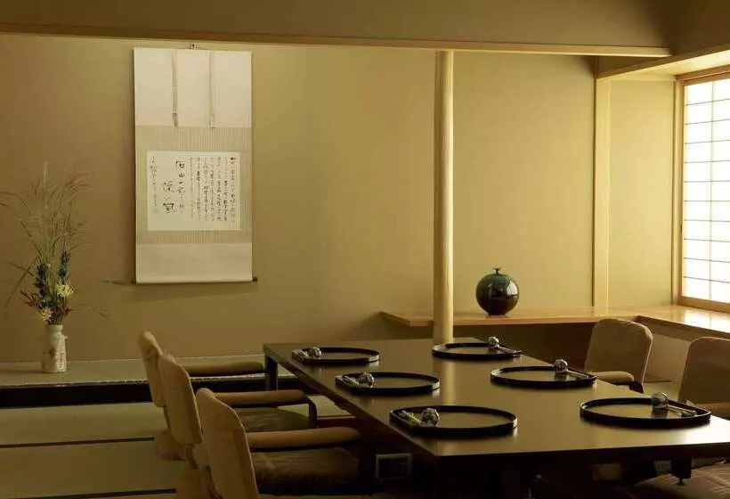 The Yokohama Bay Hotel Tokyu