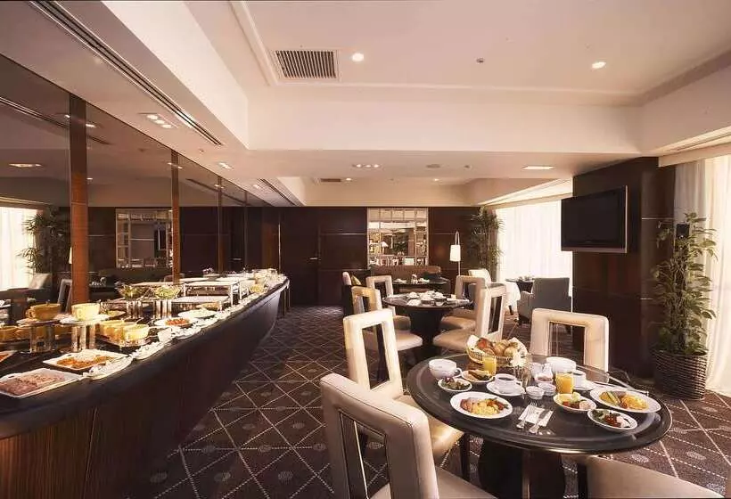 The Yokohama Bay Hotel Tokyu