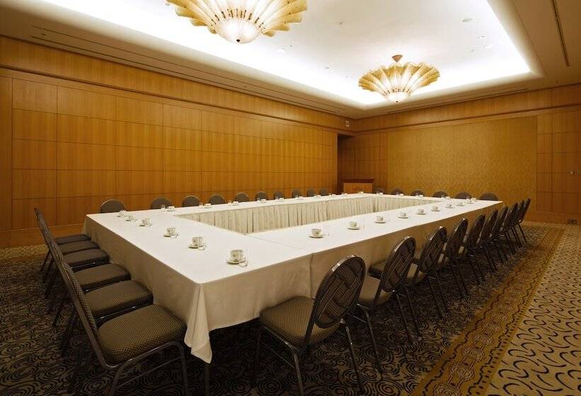 The Yokohama Bay Hotel Tokyu