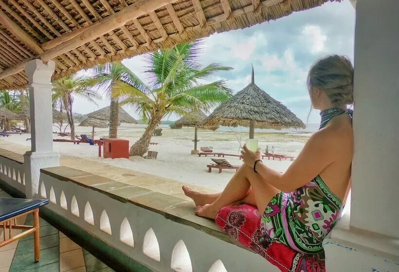 هتل Turtle Bay Beach Club