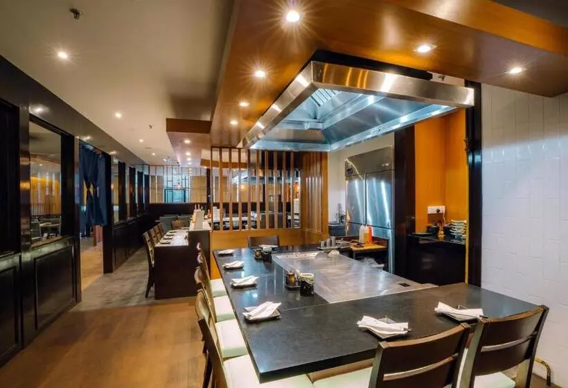 Crystal Crown Hotel Petaling Jaya