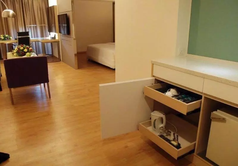 Crystal Crown Hotel Petaling Jaya