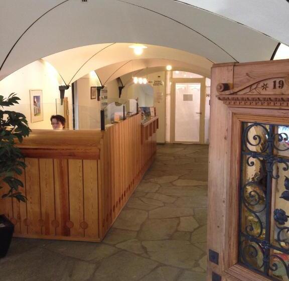 هتل Restaurant Kulm