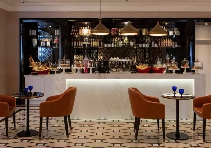 هتل The Ritzcarlton, Kuala Lumpur