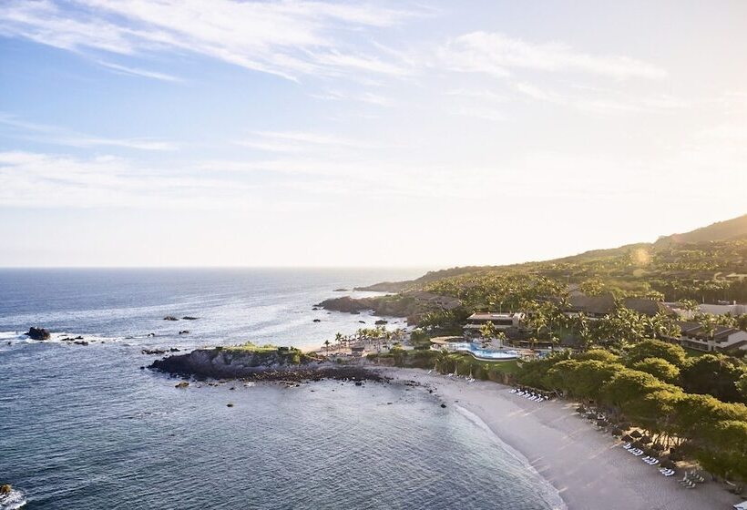 Four Seasons Resort Punta Mita