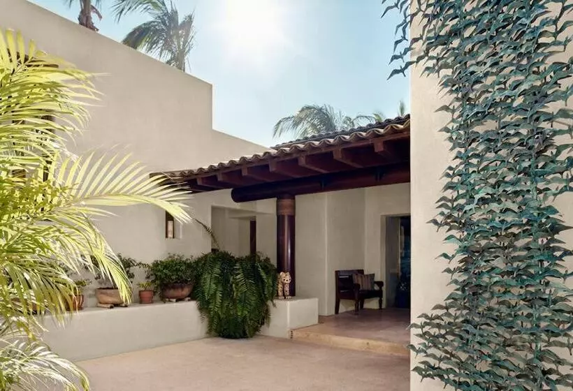 Four Seasons Resort Punta Mita