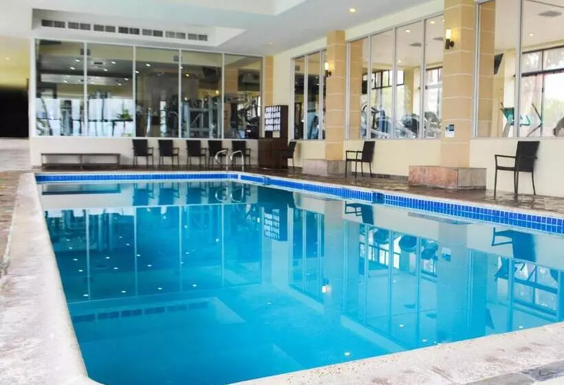 酒店 Coral & Marina