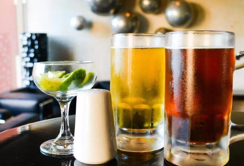 酒店 Coral & Marina