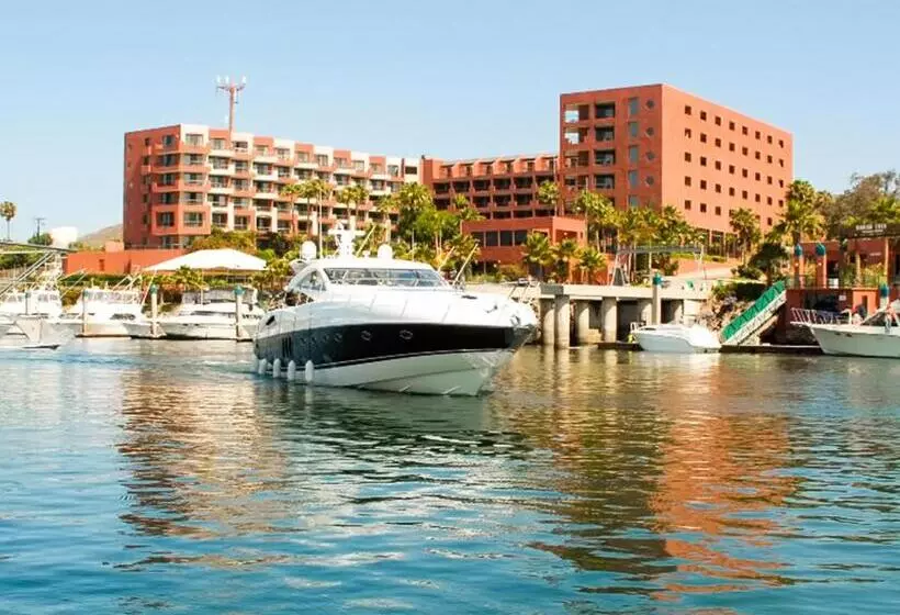 酒店 Coral & Marina