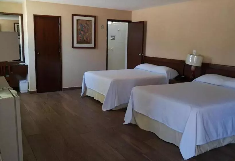 فندق Las Palmas Midway Inn