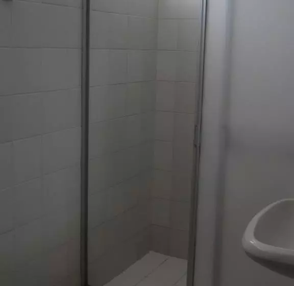 فندق Las Palmas Midway Inn