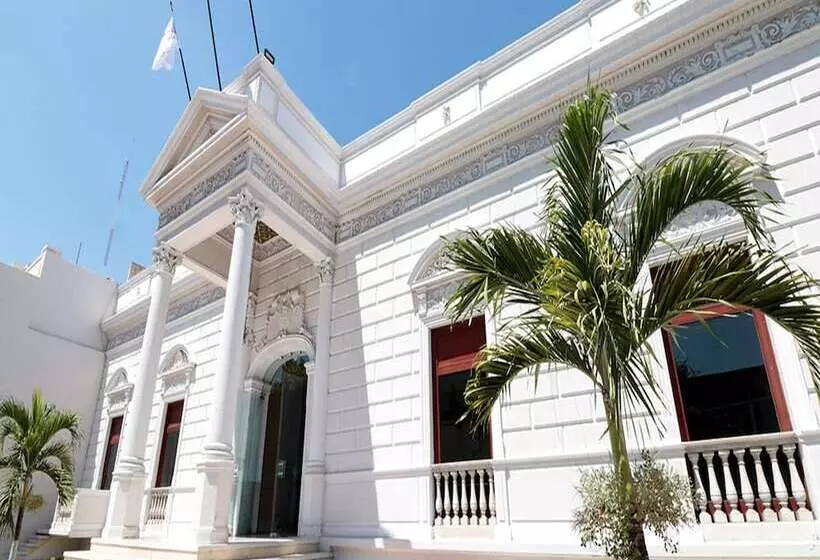 ホテル Misión Mérida Panamericana