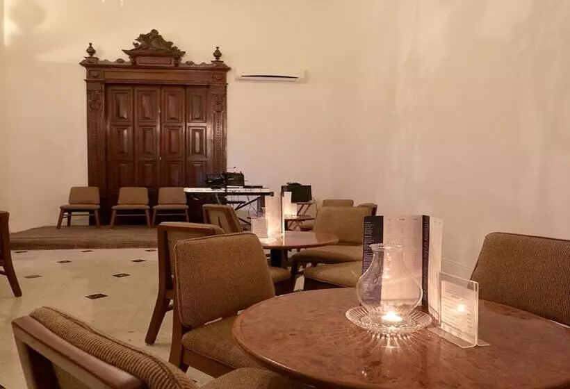 ホテル Misión Mérida Panamericana