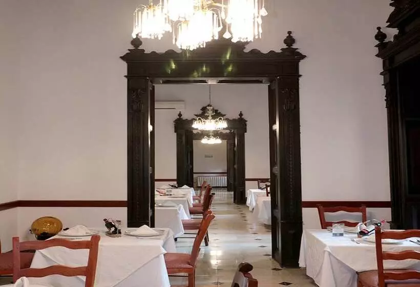 ホテル Misión Mérida Panamericana