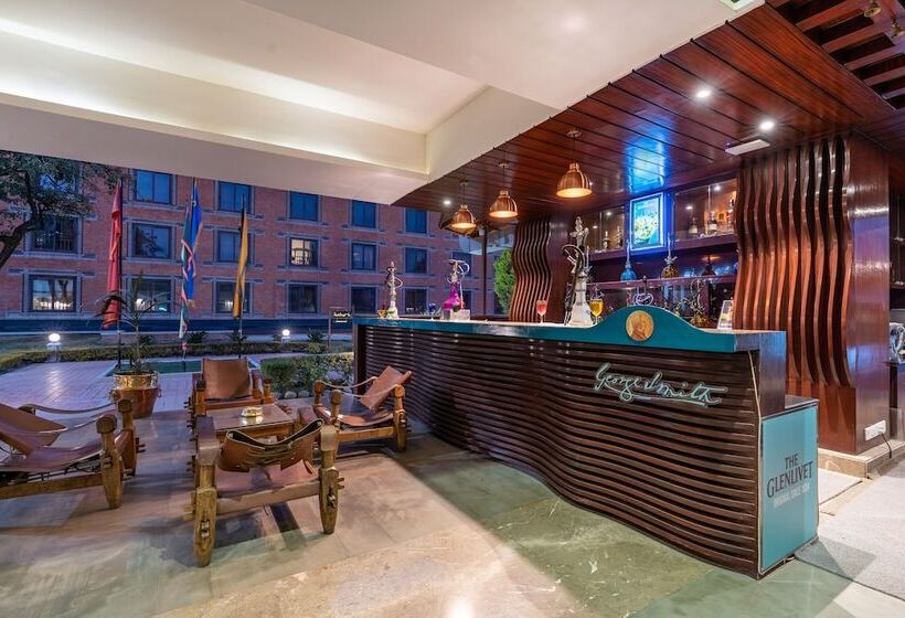 هتل The Soaltee Kathmandu