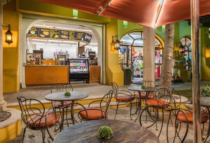 Marina Fiesta Resort & Spa, A La Carte All Inclusive Optional