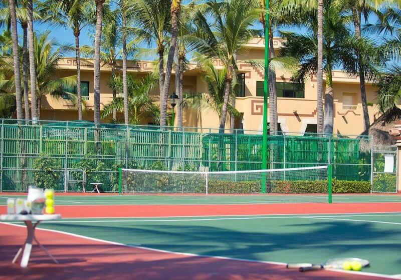 منتجع Paradise Village