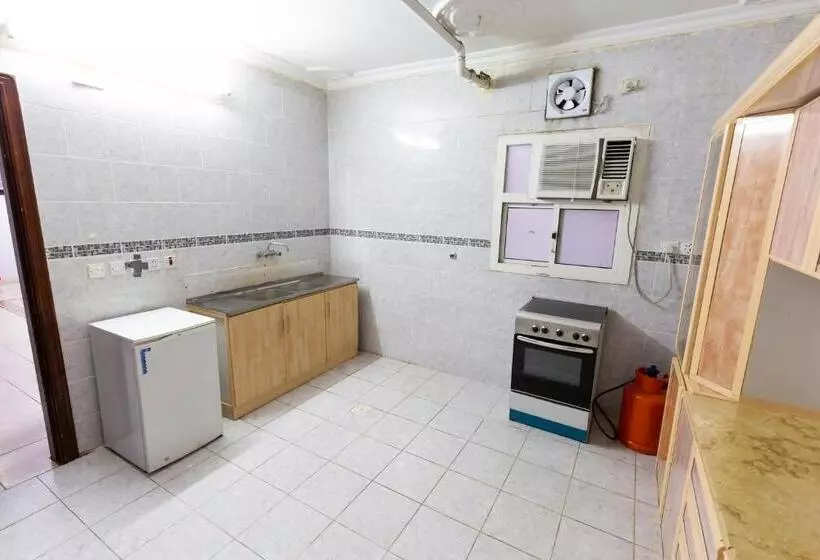 Al Eairy Apartments   Al Madinah  1