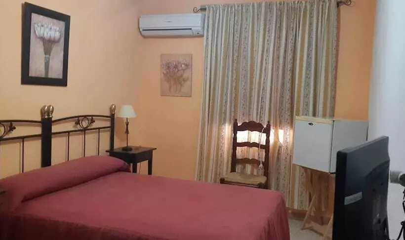 Hostal Rural Las Lomas