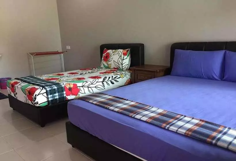 Hotelli Dee Village Langkawi Chalet