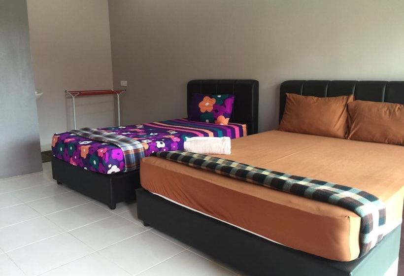 فندق Dee Village Langkawi Chalet