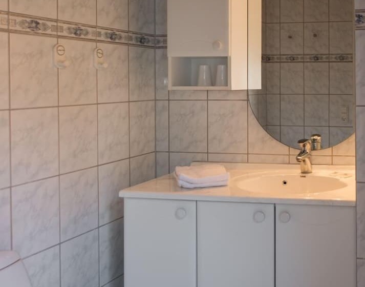 فندق Femø Kro Anno2022