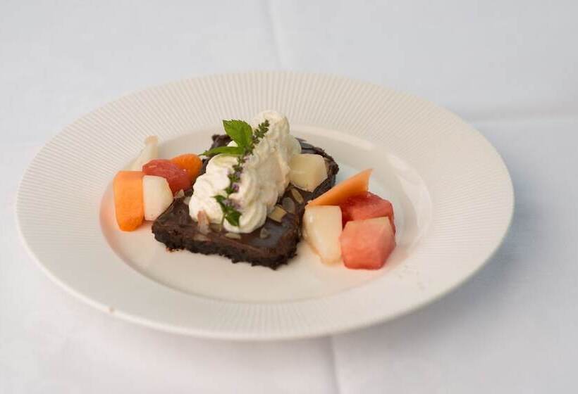 فندق Femø Kro Anno2022