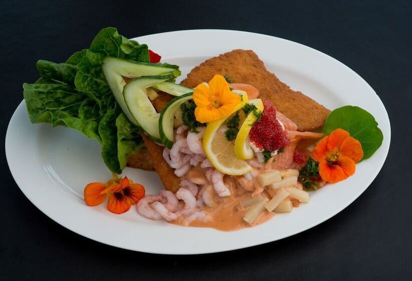 فندق Femø Kro Anno2022