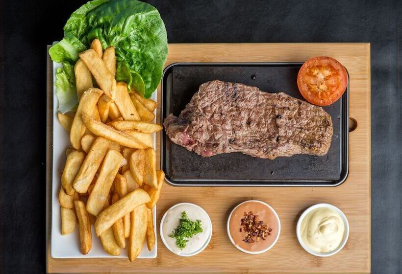 فندق Femø Kro Anno2022