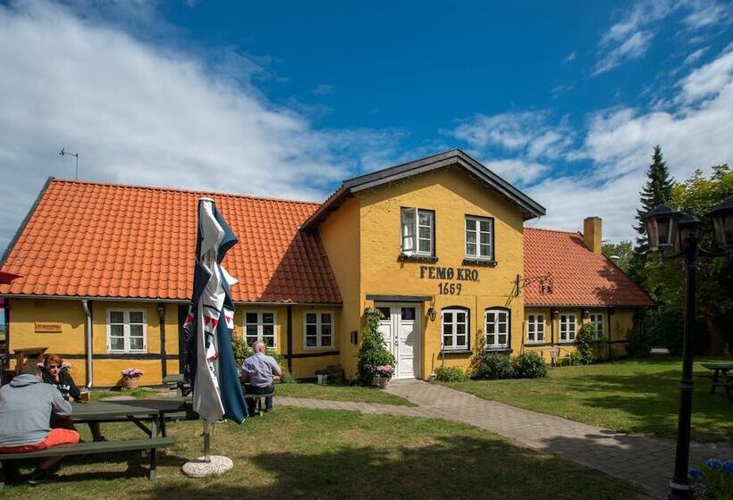 فندق Femø Kro Anno2022