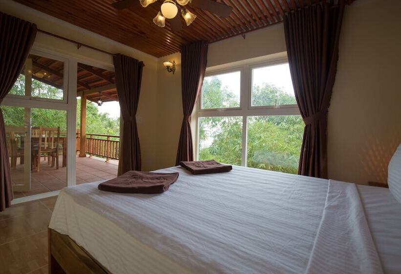 هتل Mango Beach Resort