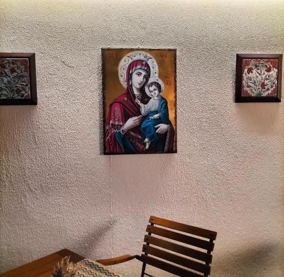 בית מלון כפרי Mary S House