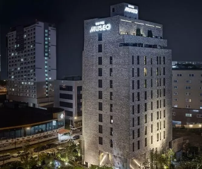 Hotelli Museo Cheongju