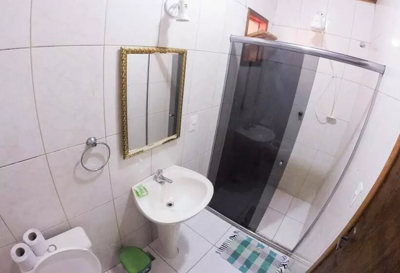 Hotelli Pousada Recanto Do Sabia