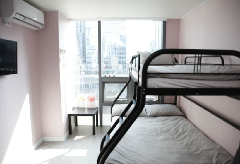 ペンション Mj Guest House