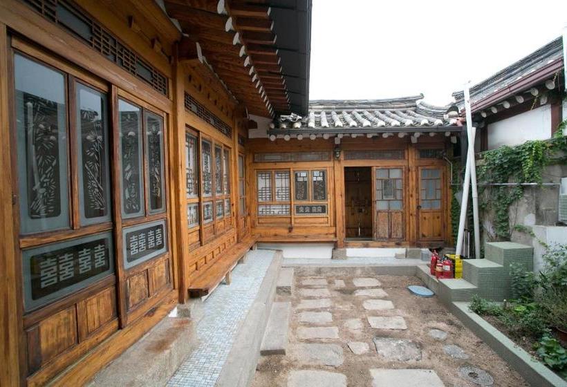 بنسيون Nuri Hanok Guesthouse