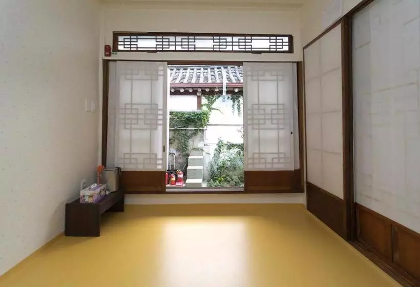 Majatalo Nuri Hanok Guesthouse