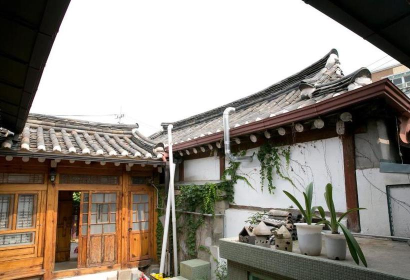 بنسيون Nuri Hanok Guesthouse
