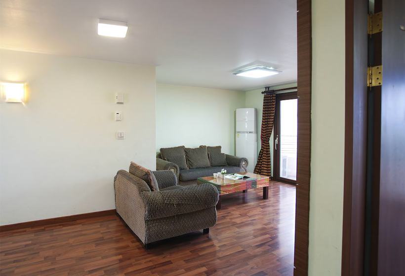 ペンション Silk Road