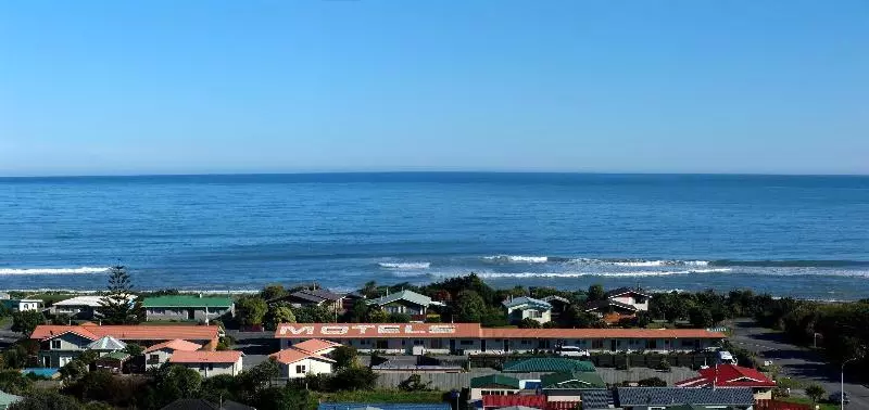 252 Beachside Motels & Holiday Park