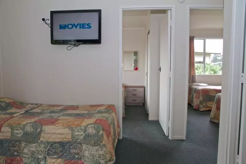 252 Beachside Motels & Holiday Park