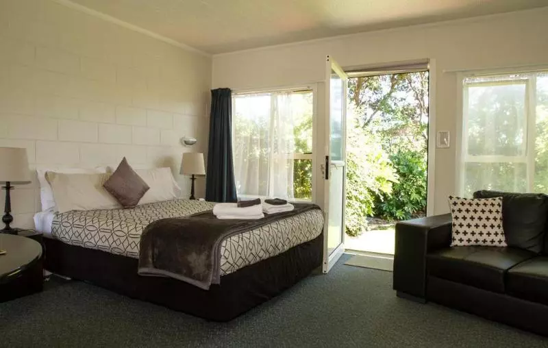 252 Beachside Motels & Holiday Park