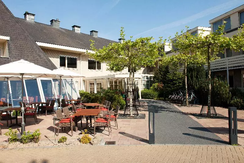 Отель Carlton President