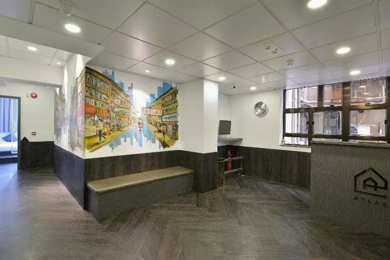 Atlas Hostel & Backpackers