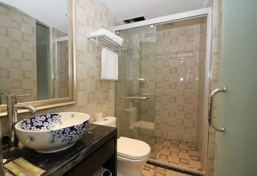 Retkeilymaja Huangshan Castle In The Sky