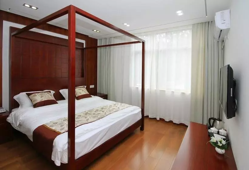 Retkeilymaja Huangshan Castle In The Sky