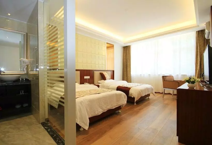 Retkeilymaja Huangshan Castle In The Sky