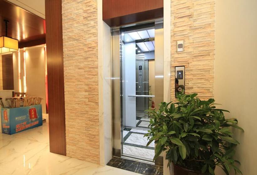 Hostel Huangshan Castle In The Sky